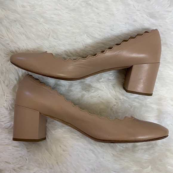 chloe scalloped block heel
